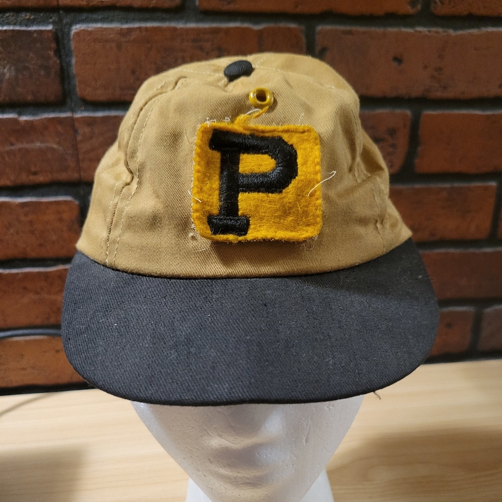 Vintage Pittsburgh Pirates Fitted Baseball Cap - Picture 1 of 6